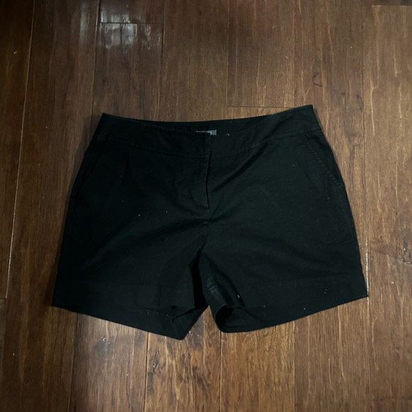 Kenneth Cole Reaction Black Flat Front Shorts - Picture 1 of 4